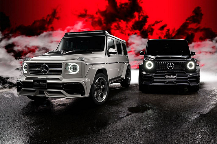 Trong màn tái xuất lần này, Wald đã giới thiệu với thế giới 2 chiếc  Mercedes-Benz G-Class độ khủng bao gồm phiên bản “thường” (với lớp sơn trắng) và bản hiệu năng G63 (trong màu sơn đen). Ngoài sự khác biệt này, hai chiếc SUV còn có thể được phân biệt, lần lượt bởi tấm lưới tản nhiệt nguyên bản và kiểu mặt nạ với các nan dọc chuẩn AMG.