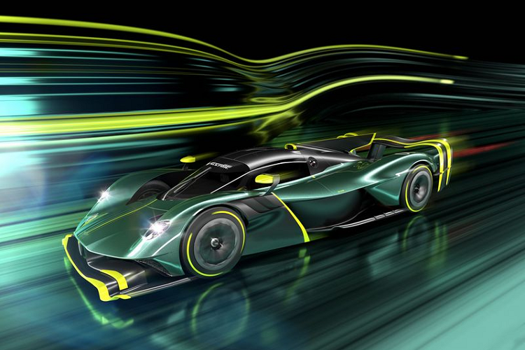 Hãng siêu xe Anh quốc đã tiết lộ bản concept của  Aston Martin Valkyrie AMR Pro mới tại Triển lãm ôtô Geneva 2018 tuy nhiên tới bây giờ phiên bản sản xuất mới chính thức được công bố - đi kèm nhiều thay đổi toàn diện hơn.