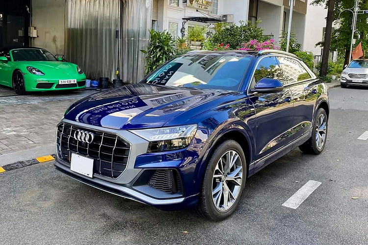 Có thể nói, chiếc  Audi Q8 55 TFSI chạy lướt khoảng 2.500km này là hiếm trên thị trường xe cũ. Vì người mua sẽ không dễ dàng tìm thấy nhiều chiếc Audi Q8 đã qua sử dụng đang được chào bán ở thời điểm hiện tại.