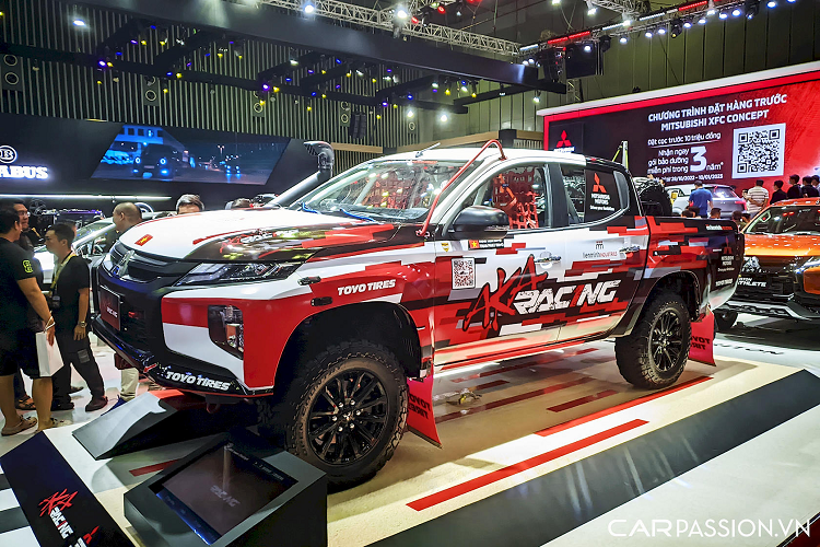  Mitsubishi AKA Triton Race Car độ khủng của đội đua chuyên nghiệp đầu tiên đại diện cho Việt Nam từng tham dự giải đua rally xuyên quốc gia của khu vực châu Á (AXCR - Asia Cross Country Rally) 2019 diễn ra tại Thái Lan và Myanmar.