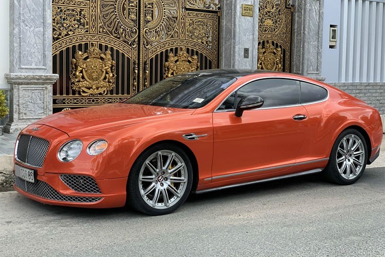 Những chiếc xe siêu sang Bentley được sản xuất cách đây 2 thập kỷ hiện đang được chào bán với giá siêu rẻ, giảm đến 85% so với thời điểm xe được mới về nước, chẳng hạn, 1 chiếc coupe siêu sang  Bentley Continental GT về Việt Nam vào những năm 2005 sẽ có giá bán trên 20 tỷ đồng, nhưng hiện tại, xe chỉ được rao từ 2,2 tỷ đến 3,2 tỷ đồng, tùy vào độ mới cũng như biển số xe.