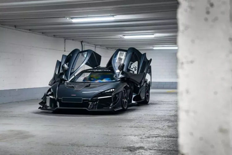 Xưởng độ Lanzante đã ra mắt  McLaren Senna GTR LM 25 đặc biệt này vào năm 2020 để kỷ niệm 25 năm chiến thắng nổi tiếng của F1 GTR tại 24 Hours of Le Mans, với 7 phiên bản cho các dòng xe như 600LT, 600LT Spider, 765LT, 765LT Spider, Senna, Senna GTR và P1 GTR. Tất cả đều mang ngoại thất xám Ueno Gray và các họa tiết của chiếc F1 GTR vô địch năm đó.