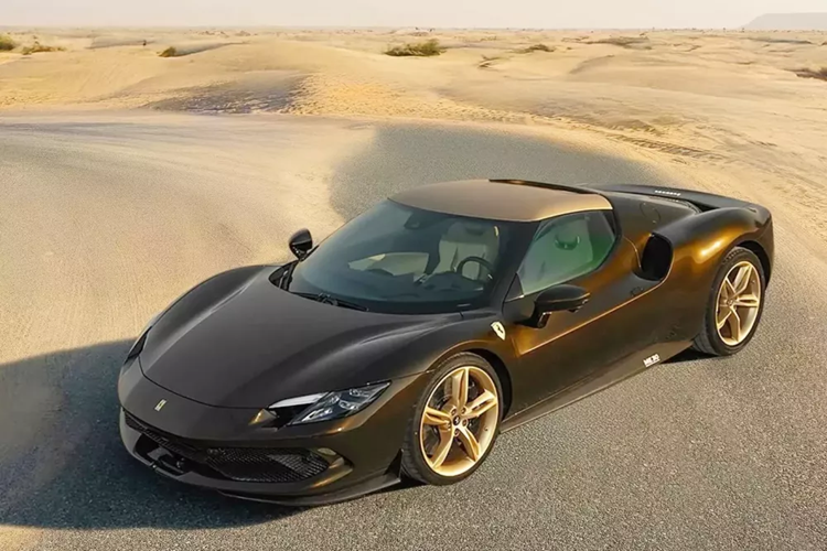 Ferrari đang kỷ niệm 30 năm có mặt tại Trung Đông và để đánh dấu sự kiện này, hãng đã ra mắt sáu chiếc Ferrari 296 GTB đặc biệt tại một sự kiện ở Abu Dhabi dành cho mỗi quốc gia trong 6 quốc gia vùng Vịnh.