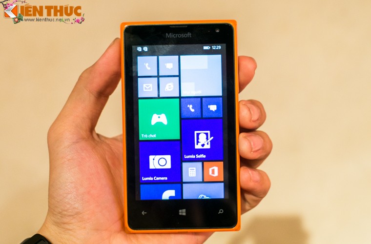 Lumia 532 là mẫu smartphone dòng 5xx mới nhất của Mirosoft, chạy hệ điều hành Windows Phone 8.1, sở hữu màn hình 4 inch