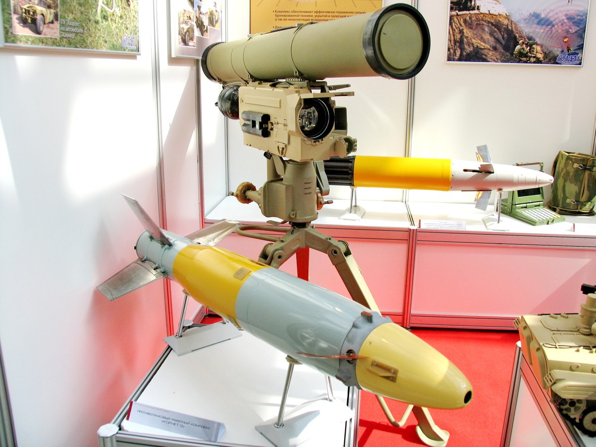  Tên lửa chống tăng có điều khiển (ATGM) 9M133 Kornet của Nga (tên mã của NATO là AT-14 Spriggan), được phát triển từ thời Liên Xô, được Nga hoàn thiện và sản xuất; gia nhập biên chế quân đội Nga vào năm 1998.