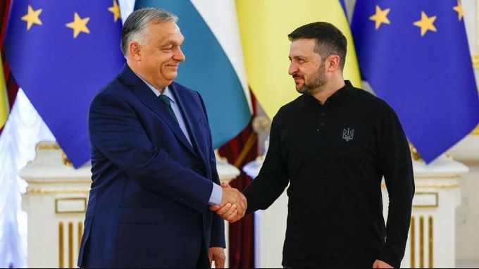 Sau khi Hungary đảm nhận chức chủ tịch luân phiên EU,  Thủ tướng Viktor Orban ngay lập tức tới Ukraine, Nga và các nước khác. Ý tưởng của ông Orban rất rõ ràng, đó là lợi dụng vị thế trung lập của Hungary và tận dụng cơ hội giữ chức chủ tịch luân phiên EU, để thúc đẩy hòa bình giữa Nga và Ukraine.