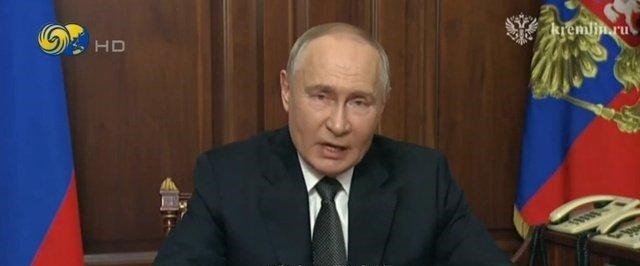 Tổng thống Nga Vladimir Putin ngày 21/11 đã công khai tuyên bố rằng, Lực lượng Không quân Vũ trụ Nga đã phóng một  tên lửa siêu thanh tầm trung mới, có tên mã là Oreshnik về phía Ukraine, để đáp trả việc Mỹ cho phép Ukraine sử dụng tên lửa tầm xa do Mỹ cung cấp, tấn công vào lãnh thổ Nga.