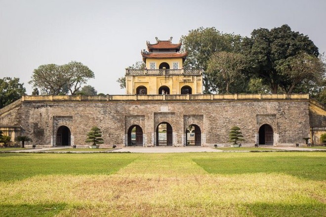 Về danh nghĩa chính thống,  nhà Hậu Lê là triều đại tồn tại lâu nhất trong lịch sử nước ta, với 355 năm, chia thành 2 thời kỳ: Lê sơ 99 năm (1428-1527) và Lê Trung Hưng (Lê mạt) 256 năm (1533-1789). Cùng tìm hiểu những điểm đặc biệt trong lịch sử hơn các đời vua thời Lê.