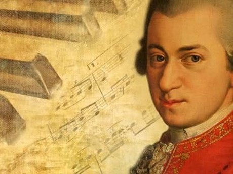 1. Wolfgang Amadeus Mozart. Tài năng âm nhạc xuất chúng của nhà soạn nhạc nhanh chóng được phát hiện ngay sau khi ông sinh ra ở Salzburg, Áo vào năm 1756.