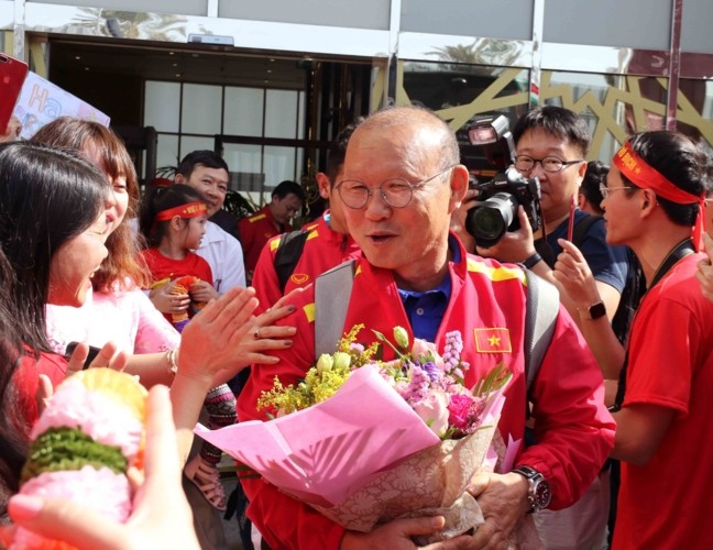 Hôm nay (4/1), Đội tuyển Việt Nam đã có mặt ở UAE chuẩn bị cho VCK Asian Cup 2019.