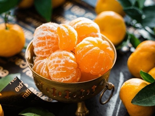 1. Trái cây họ cam, quýt: Các loại trái cây có múi như bưởi, cam, quýt, chanh,… đều giàu vitamin C. Vitamin C được xem là nguồn tăng cường sức đề kháng vô cùng hiệu quả. (Ảnh minh họa)