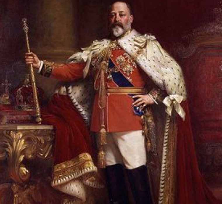 Vua Edward VII (1841-1910) đã kết hôn với công chúa Alexandra - con gái cả xinh đẹp của vua Đan Mạch Christian IX tại Nhà thờ St George’s, Windsor ngày 10/3/1862 theo sự sắp xếp của Nữ hoàng Victoria.