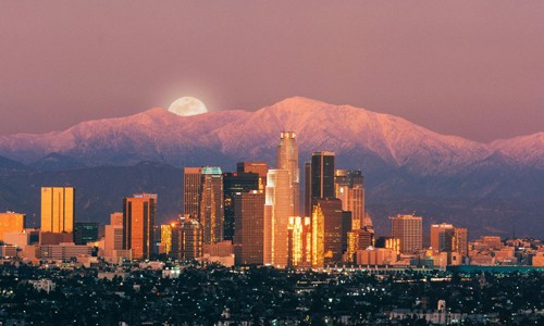 Một trong những điều thú vị về tiểu bang California, Mỹ là tiểu bang này còn được gọi là Tiểu bang Vàng (Golden State) do có khí hậu mùa đông ôn hòa, ít mưa và nhiều ánh nắng mặt trời.