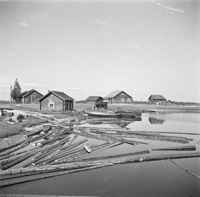 Vào những năm 1940, Karelia ở  Liên Xô từng bị Đức quốc xã chiếm đóng trong một thời gian khi phát động cuộc xâm lược xứ sở bạch dương.