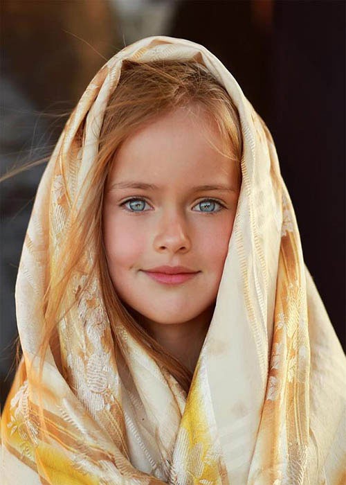 Ở tuổi nhi đồng, Kristina Pimenova đã là  mẫu nhí nổi tiếng nhất thế giới.