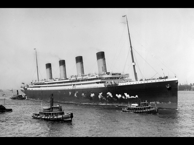 Vào tháng 4/1912,  tàu Titanic chìm ở Bắc Đại Tây Dương khiến 1.517 người thiệt mạng trong tổng 2.223 người có mặt trên con tàu xấu số.