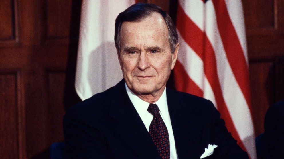 Sinh ngày 12/6/1924, George H.W. Bush là  Tổng thống Mỹ tuổi Giáp Tý tài năng và danh tiếng. Sự nghiệp chính trị của ông được giới chuyên gia và công chúng đánh giá cao.