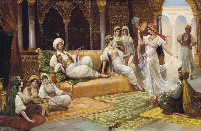 Theo truyền thống, Sultan của  đế chế Ottoman truyền lại ngai vàng cho con trai cả. Theo đó, vị hoàng tử lớn nhất của nhà vua đối mặt với nhiều "sóng gió" chốn hậu cung.