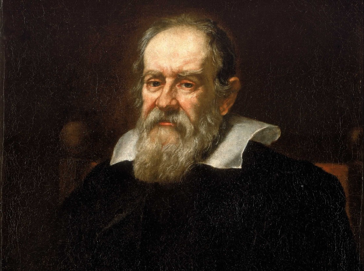  Nhà thiên văn lỗi lạc Galileo Galilei là một trong những nhân vật nổi tiếng nhất thế giới. Ông là người tin vào thuyết Copecnicus cho rằng các hành tinh quay xung quanh Mặt trời.