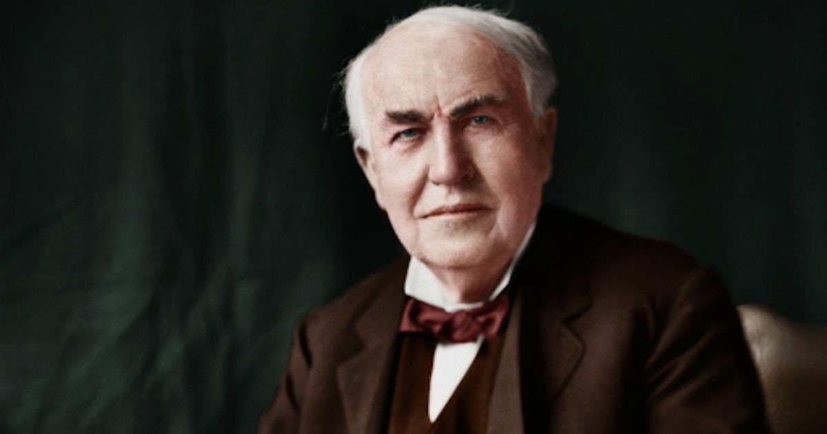  Nhà khoa học thiên tài Thomas Edison nổi tiếng với nhiều sáng chế vĩ đại. Ông có hơn 1.000 bằng sáng chế. Trong số này nổi tiếng nhất là bóng đèn. Sáng chế này của Edison được sử dụng rộng rãi trong cuộc sống hàng ngày.