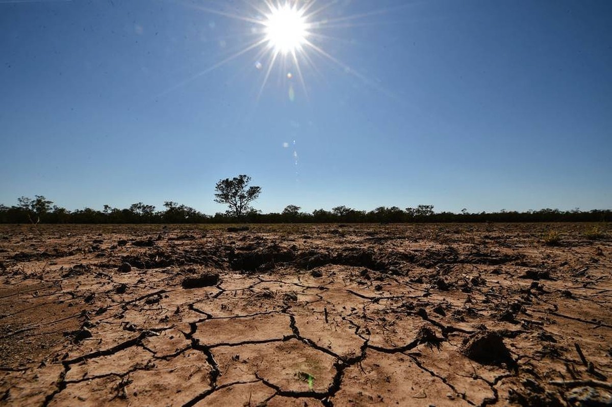 Vào ngày 17/5, Tổ chức Khí tượng Thế giới (WMO) cảnh báo hiện tượng  El Nino kết hợp với biến đổi khí hậu, có thể "đẩy nhiệt độ toàn cầu lên mức chưa từng thấy". Nếu dự đoán của WMO chính xác thì El Nino xuất hiện trong năm 2023 sẽ gây thiệt hại cho nền kinh tế thế giới 3.000 tỷ USD tính đến năm 2029.