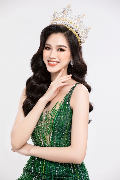 Hoa hậu Đỗ Thị Hà sẽ là đại diện Việt Nam tại Miss World 2021. Mới đây bản thiết kế trang phục của  Đỗ Thị Hà cho phần thi “Dances of the World” đã được hé lộ.