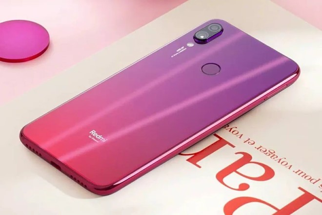 Xiaomi vừa công bố chiếc  Redmi Note 7. Đây là smartphone đầu tiên mang thương hiệu Redmi sau khi được tách khỏi Xiaomi.