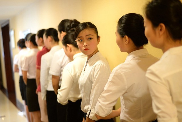 Buổi thi tuyển tiếp viên hàng không của Hãng hàng không Thiên Tân Airlines diễn ra tại một khách sạn hạng sang ở thành phố Tế Nam, tỉnh Sơn Đông, Trung Quốc.