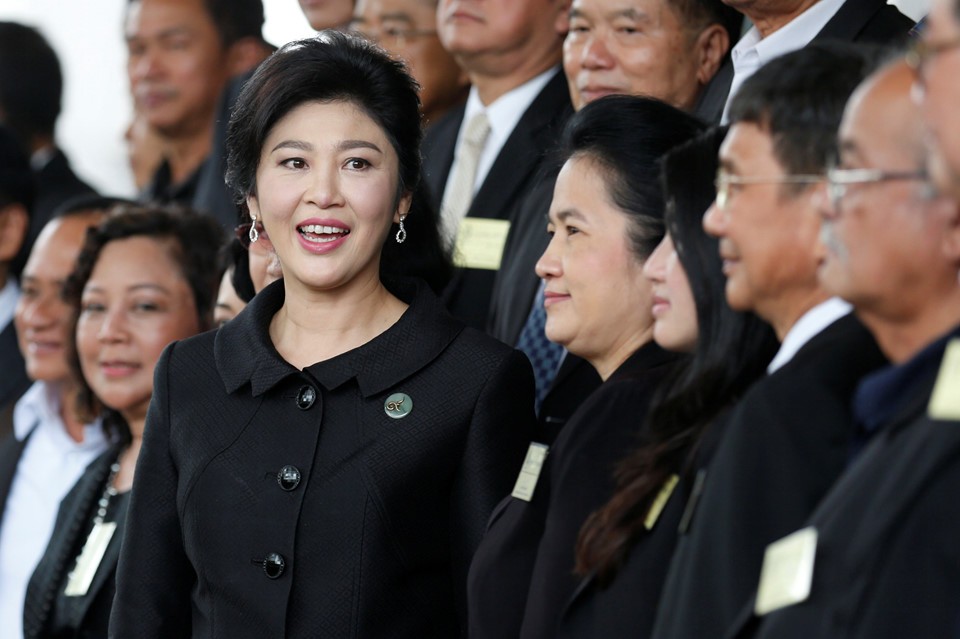 Phiên điều trần cuối cùng trong vụ kiện về chương trình trợ giá gạo của bà Yingluck,  cựu thủ tướng Thái Lan và là em gái Thủ tướng bị lật đổ Thaksin Shinawatra, diễn ra hôm nay tại Bangkok. Tòa dự kiến đưa ra phán quyết sau đó vài tuần. Ảnh: Reuters