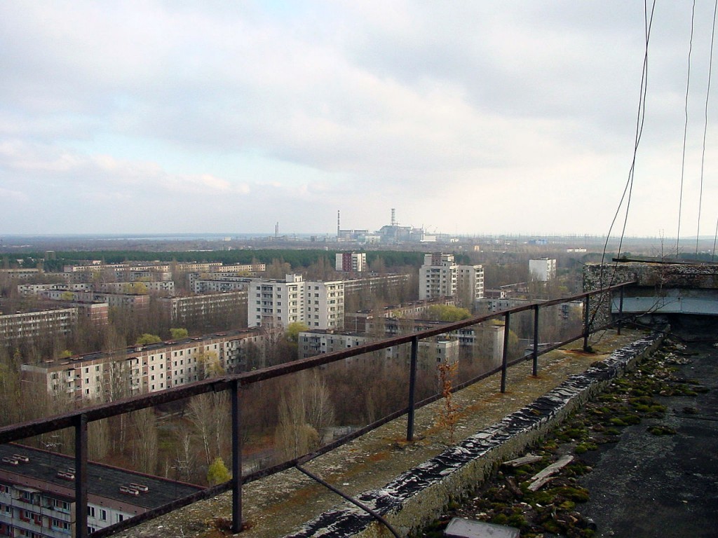 Pripyat, Ukraina: Một trong những nơi rùng rợn, ma quái bậc nhất thế giới là  thị trấn ma Pripyat của Ukraine. Thảm họa hạt nhân năm 1986 đã khiến Nhà máy điện hạt nhân Chernobyl phải đóng cửa và tất cả cư dân ở vùng lân cận phải sơ tán đi nơi khác, bỏ lại đằng sau một vùng hoang tàn và chết chóc. (Ảnh: IT)