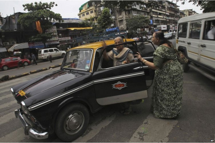 Hiện nay có khoảng 9.000 taxi hiệu Premier Padmini được gọi là “taxi Fiat” còn hoạt động ở Mumbai.