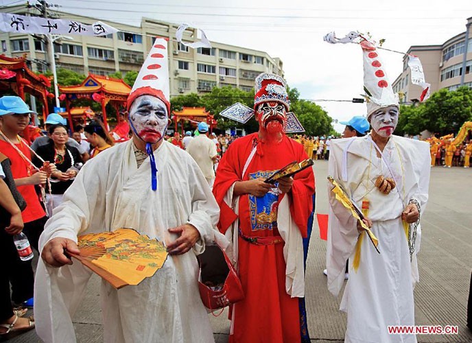 Lễ cúng ma đói hoành tráng được tổ chức ở huyện Xiangshan, tỉnh Chiết Giang, phía đông Trung Quốc ngày 21/8.