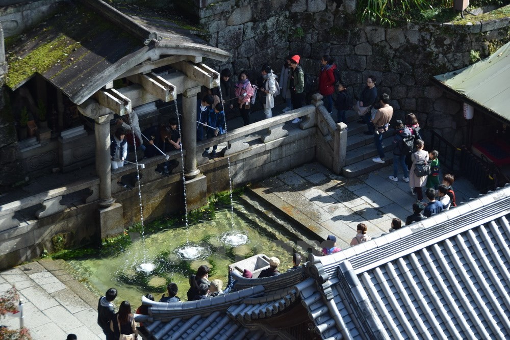  Chùa Kiyomizu là ngôi chùa nổi tiếng nhất tại cố đô Kyoto, Nhật Bản. (Ảnh: Nguyễn Tuyến/Vietnam+)