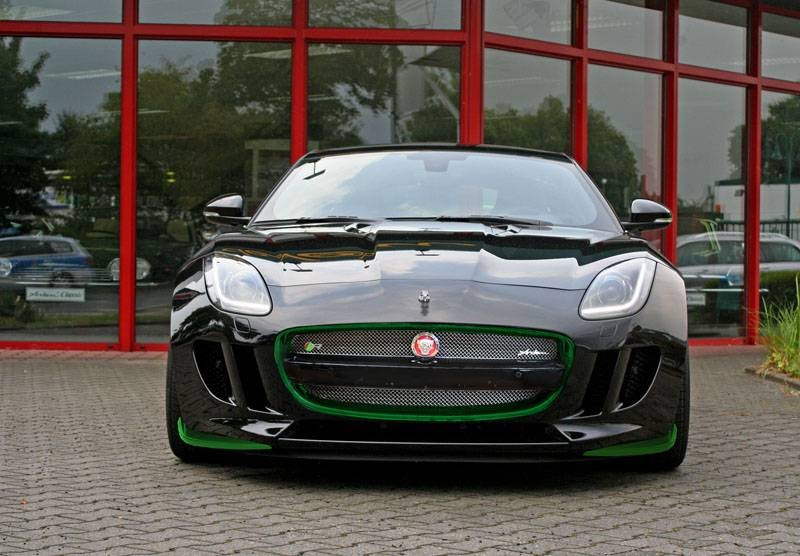 Jaguar Arden F-Type R Coupe là mẫu xe được sản xuất với số lượng giới hạn, chỉ 7 chiếc được xuất xưởng.