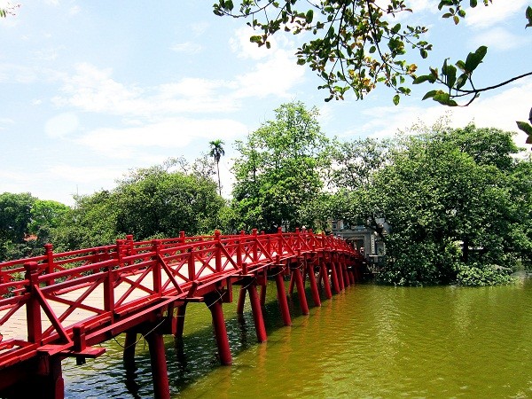 Khá nhiều lựa chọn tour du lịch giảm giá trong dịp lễ Quốc Khánh 2/9/2015. Trong đó, Hà Nội city tour trong ngày có giá 600.000 đồng/người (giảm 150.000 đồng).