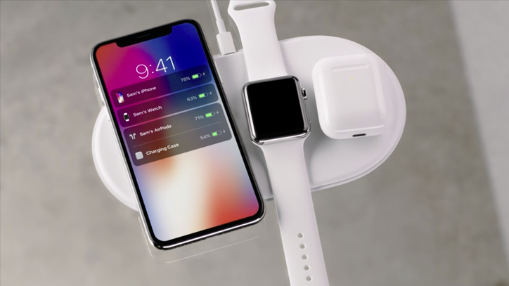 Là  smartphone cao cấp mới nhất vừa được ra mắt của Apple, iPhone X đang là tâm điểm chú ý của giới công nghệ toàn cầu. Ảnh: Cnet.