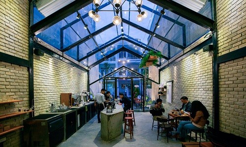 Brewman Coffee là một  quán cà phê khởi nghiệp của hai bạn trẻ ở Đà Nẵng.