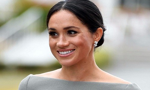 Là phu nhân của Hoàng tử Harry, tuân theo truyền thống Hoàng gia Anh, Meghan Markle được khuyến khích rời bỏ các mạng xã hội và chỉ sử dụng tài khoản chính thức của gia đình. Chính vì thế, Công nương đã đóng các tài khoản  mạng xã hội bao gồm Twitter, Instagram, Facebook và cả trang web The Tig của mình.