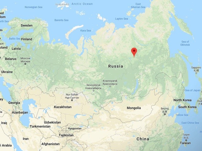 Thị trấn Mirny nằm ở phía đông bắc Siberia, thuộc Cộng hòa Sakha - còn được gọi là Yakutia, Liên bang Nga, cách Vòng Bắc Cực khoảng 450 km. Điểm đặc biệt của thị trấn này là phần lớn dân số làm việc cho một công ty. Đó là Alrosa, hãng  kim cương lớn nhất thế giới tính theo sản lượng. Ảnh: Google Maps.