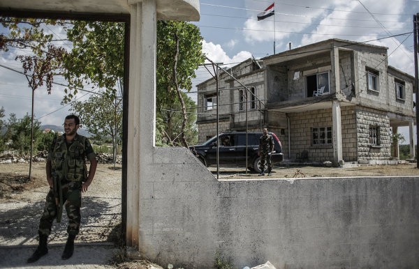 Quân đội Syria đã biến những ngôi làng được giành lại từ phe nổi dậy thành những pháo đài dọc biên giới với Thổ Nhĩ Kỳ.