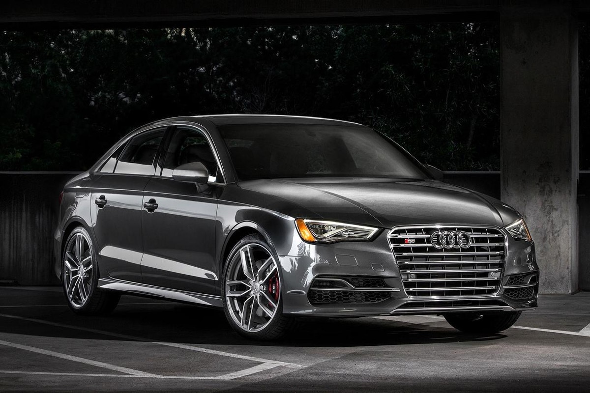 Theo tạp chí Automobile Magazine, phiên bản Audi S3 dành riêng cho thị trường Mỹ sẽ được sơn màu xám Daytona cùng đèn pha sử dụng công nghệ LED và hệ thống phanh mới.