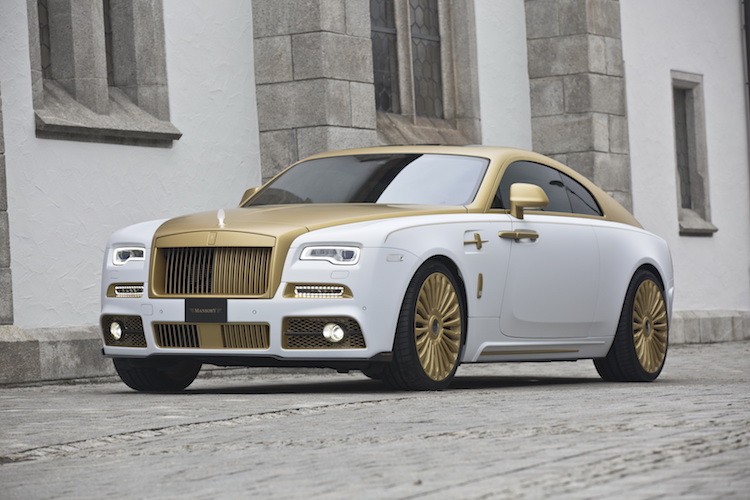 Với bản độ Palm Edition 999 từ chiếc coupe siêu sang  Rolls-Royce Wraith, Mansory đã không "đi quá đà" như thường thấy trên một số mẫu xe độ khác của hãng.