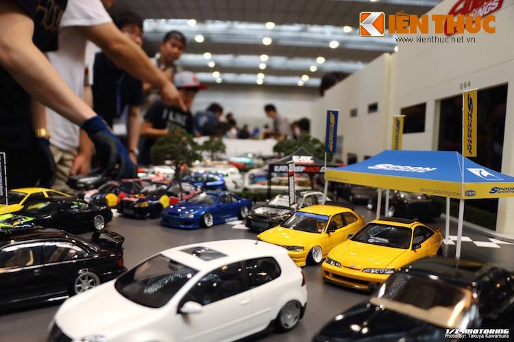 Shizuoka Hobby Show là một triển lãm thường niên được tổ chức tại trung tâm Twin Messe ở tỉnh Shizuoka, Nhật Bản. Triển lãm này tập trung giới thiệu và trưng bày những đồ chơi mô hình  ôtô độ khủng sưu tập khác nhau, từ tàu thủy, máy bay, vũ khí chiến đấu, robot... và đương nhiên là còn có cả xe mô hình.