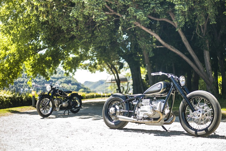 Ra mắt lần đầu vào năm 1936,  BMW R5 Hommage được coi là một trong những mẫu xe môtô BMW quan trọng nhất khi nó gây ảnh hưởng tới các mẫu xe của hãng hơn 20 năm sau đó. Đó là lý do trong năm kỷ niệm 100 năm BMW, chiếc BMW R5 Hommage đã được chế tạo để tưởng nhớ về dòng R5 năm nào.