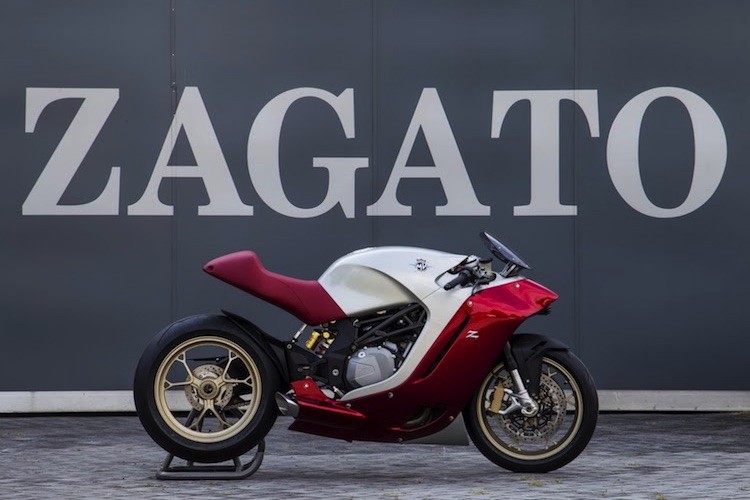 Dựa trên cơ sở dòng F4 nổi tiếng,  MV Agusta F4Z là một mẫu siêu môtô "hàng thửa", được "chắp bút" bởi hãng thiết kế xe hơi danh tiếng Zagato. Từng nổi tiếng với nhiều siêu xe ôtô độc bản trước đây, nhưng F4Z lại là chiếc xe máy đầu tiên do hãng thiết kế với lịch sử từ năm 1919 tạo hình.