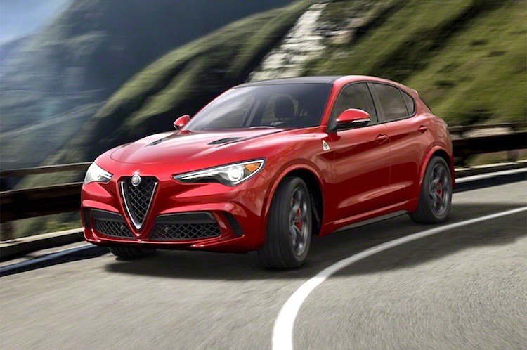 Tại triển lãm Los Angeles, mẫu crossover  Alfa Romeo Stelvio đã lần đầu tiên được ra mắt. Sau chiếc sedan Giulia, Stelvio là mẫu xe thế hệ mới thứ 2 của Alfa Romeo trong chiến dịch cải thiện hình ảnh thương hiệu để có thể trở thành một hãng xe cao cấp Ý với "đẳng cấp" sánh ngang với "tam hoàng" xe sang Audi - BMW - Mercedes.