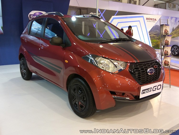 Datsun Redigo là một mẫu xe "crossover đô thị" mặc dù trên thực tế, chiếc xe giống một mẫu hatchback 5 cửa hơn. Đây là mẫu xe thứ 3 của Datsun - thương hiệu xe giá rẻ của Nissan được tung ra tại thị trường Ấn Độ. Vào dịp lễ hội cuối năm ở Ấn Độ, để "kích cầu", phiên bản đặc biệt  Datsun Redigo Sport đã được ra mắt.