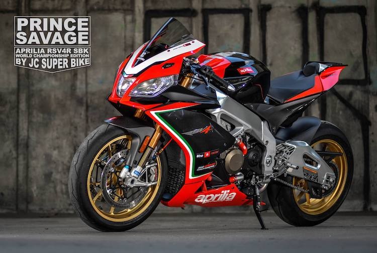 Năm 2013, hãng môtô Ý Aprilia đã tung ra phiên bản đặc biệt Aprilia RSV4 Factory APRC SBK, dựa trên dòng  siêu môtô Aprilia RSV4 thông thường. Ngay từ khi rời nhà máy, RSV4 Factory APRC SBK đã là một chiếc "xe đua đường phố" thực sự khi có cấu hình gần như y hệt những chiếc xe đua tại giải WSBK vào lúc đó của chính Aprilia.