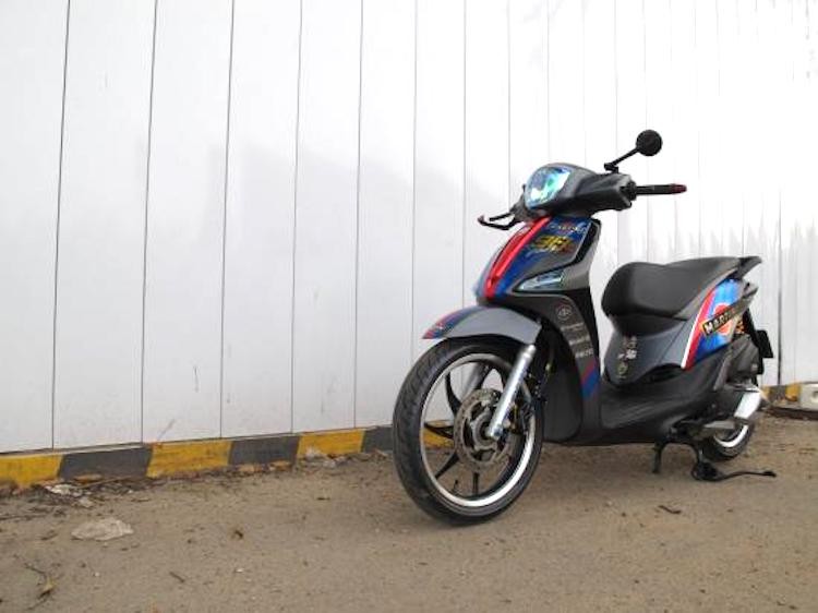 Được giới thiệu tại Việt Nam vào mùa thu năm 2015,  Piaggio Liberty ABS không chỉ có thiết kế đẹp mắt hơn hẳn thế hệ trước mà còn là một trong những mẫu xe tay ga đầu tiên của Piaggio Việt Nam được trang bị hệ thống phanh ABS. Tuy nhiên, tới nay có rất ít bản độ được tạo ra từ dòng xe tay ga Ý này.