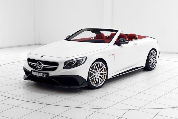 Dù hiện nay, bản thân Mercedes cũng có chiếc S65 Cabriolet cực mạnh với động cơ V12 tăng áp kép hơn 600 mã lực nhưng trên thực tế, danh hiệu chiếc xe mui xếp mềm 4 chỗ siêu sang nhanh nhất Thế giới lại thuộc về mẫu xe độ Brabus 850 6.0 Biturbo Cabrio. Đây là phiên bản độ từ chiếc  Mercedes-AMG S63 Cabriolet.